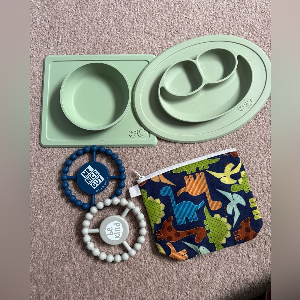 EZPZ Plate and Bowl, Dinosaur Bag and Teethers
